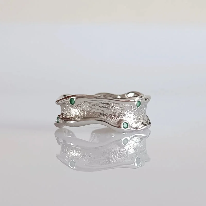 Sidabrinis žiedas su žaliom akutėm, žiedas su žaliom akutėm, sidabriniai žiedai, Sidabra Jewelry