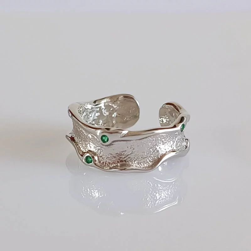 Sidabrinis žiedas su žaliom akutėm, žiedas su žaliom akutėm, sidabriniai žiedai, Sidabra Jewelry