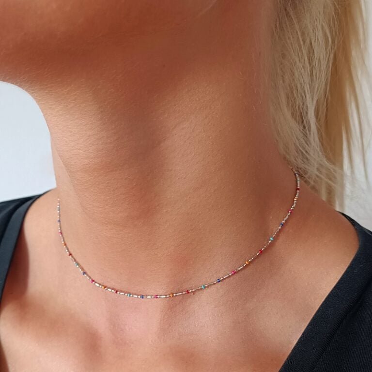 Sidabrinis kaklo papuošalas Colorful