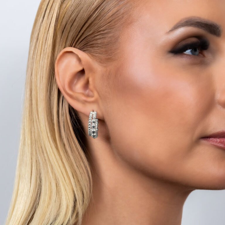 Sidabriniai auskarai Petite