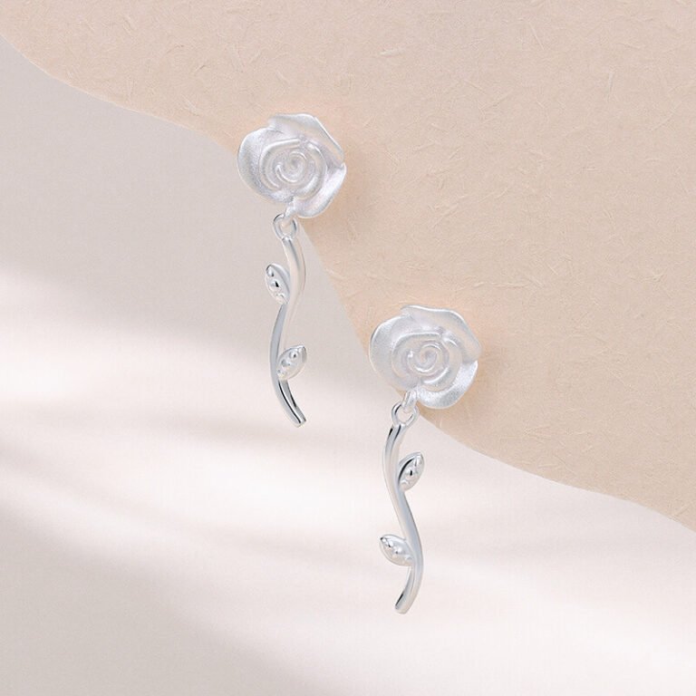 Helix auskarai Rosalia