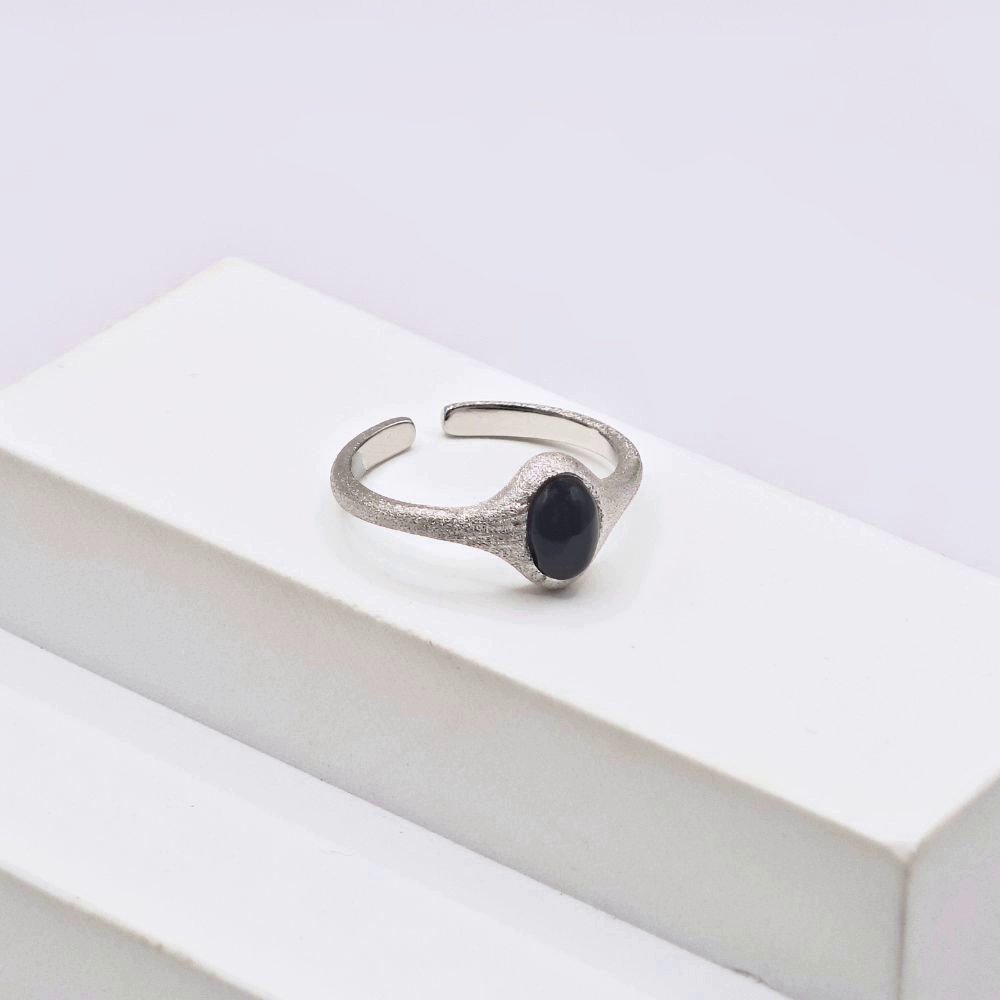 Sidabrinis žiedas Obsidia 3 ziedas su juodu akmeniu