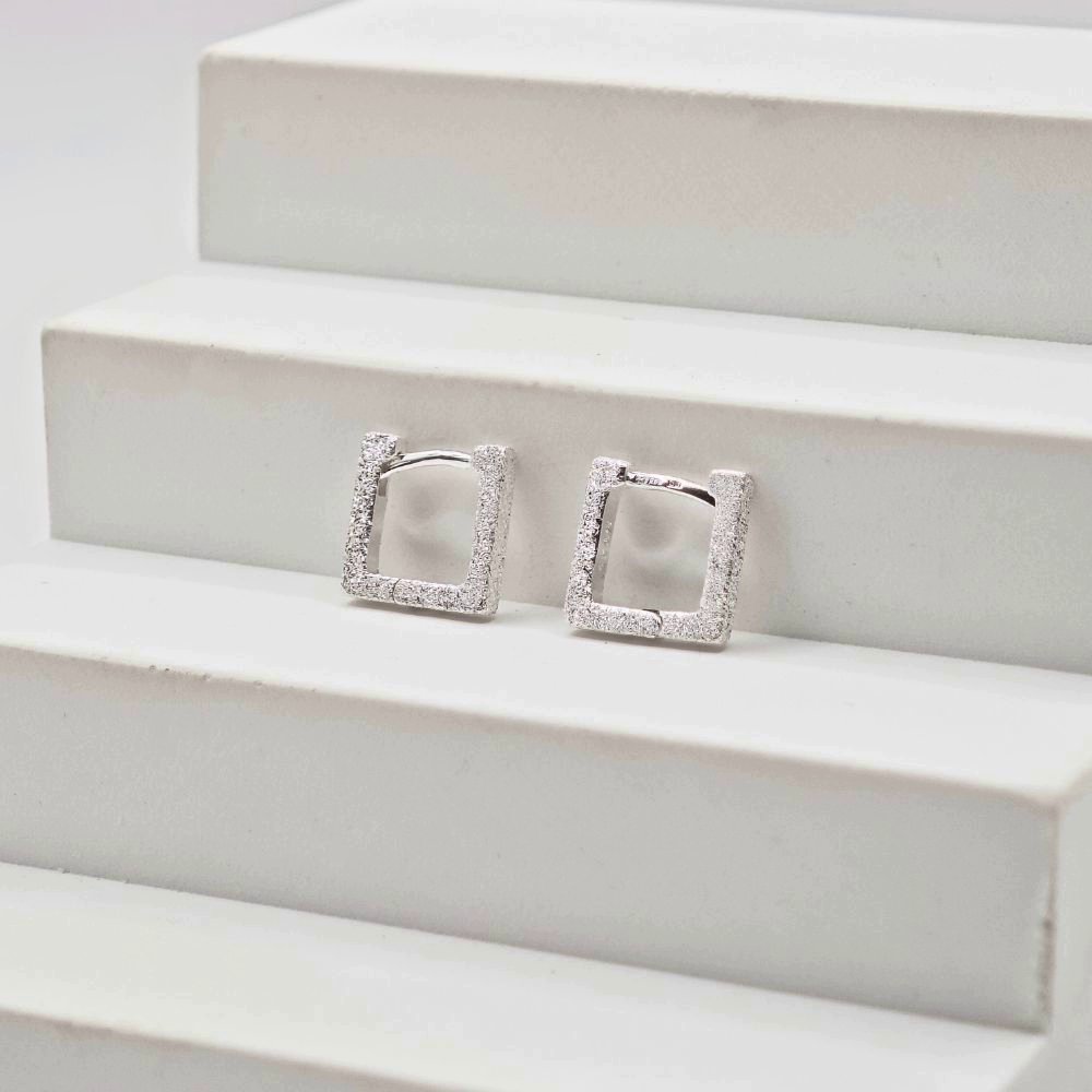 Sidabriniai auskarai Frame 4 kvadratiniai auskarai