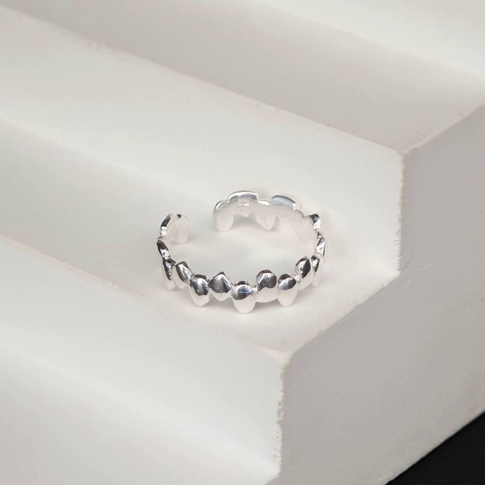 Sidabrinis žiedas Elin 5 ziedai moterims